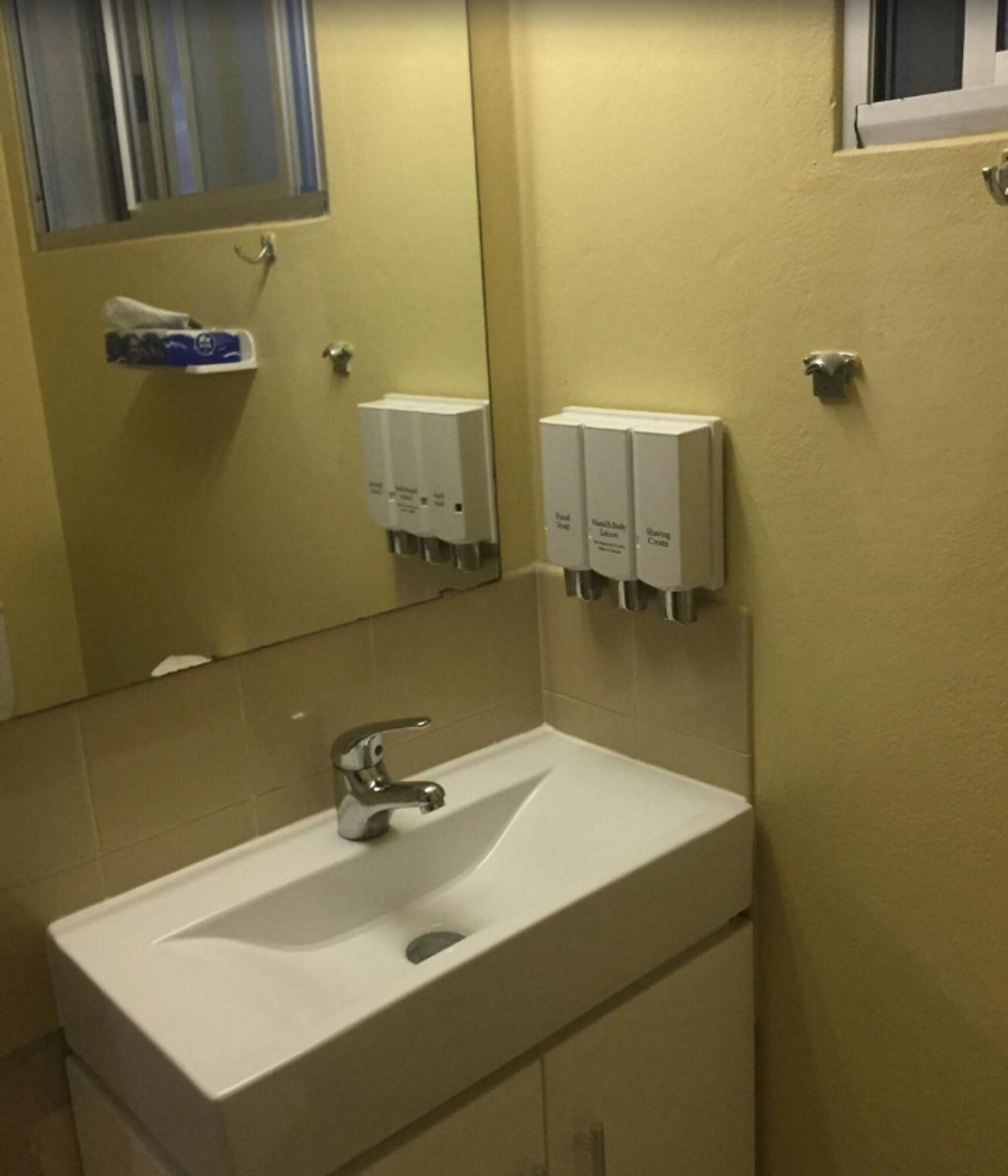 Bentleigh Motor Inn Кофс-Харбор Экстерьер фото
