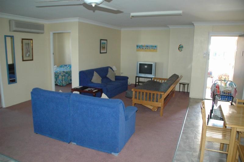 Bentleigh Motor Inn Кофс-Харбор Экстерьер фото