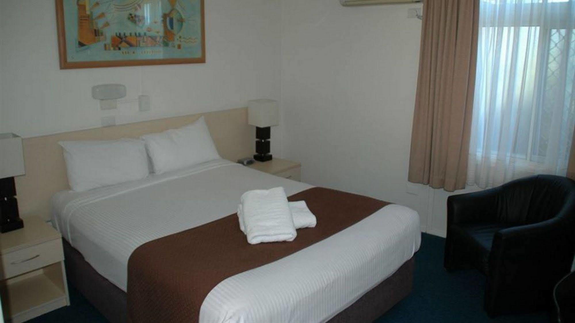 Bentleigh Motor Inn Кофс-Харбор Экстерьер фото